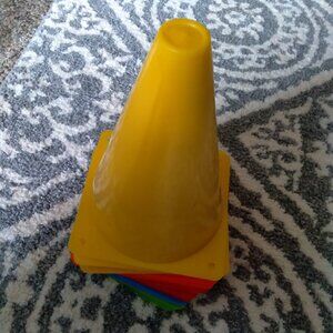 20 small plastic agility cones 7" Multiple uses. Physical therapy, sports
